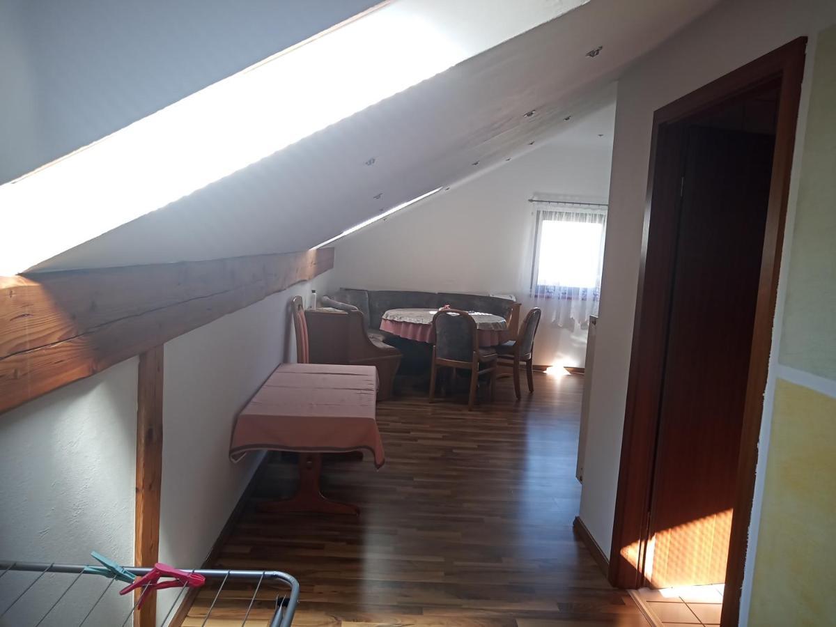 Wohnung Mit 2 - 3 Zimmern Ballenberg المظهر الخارجي الصورة