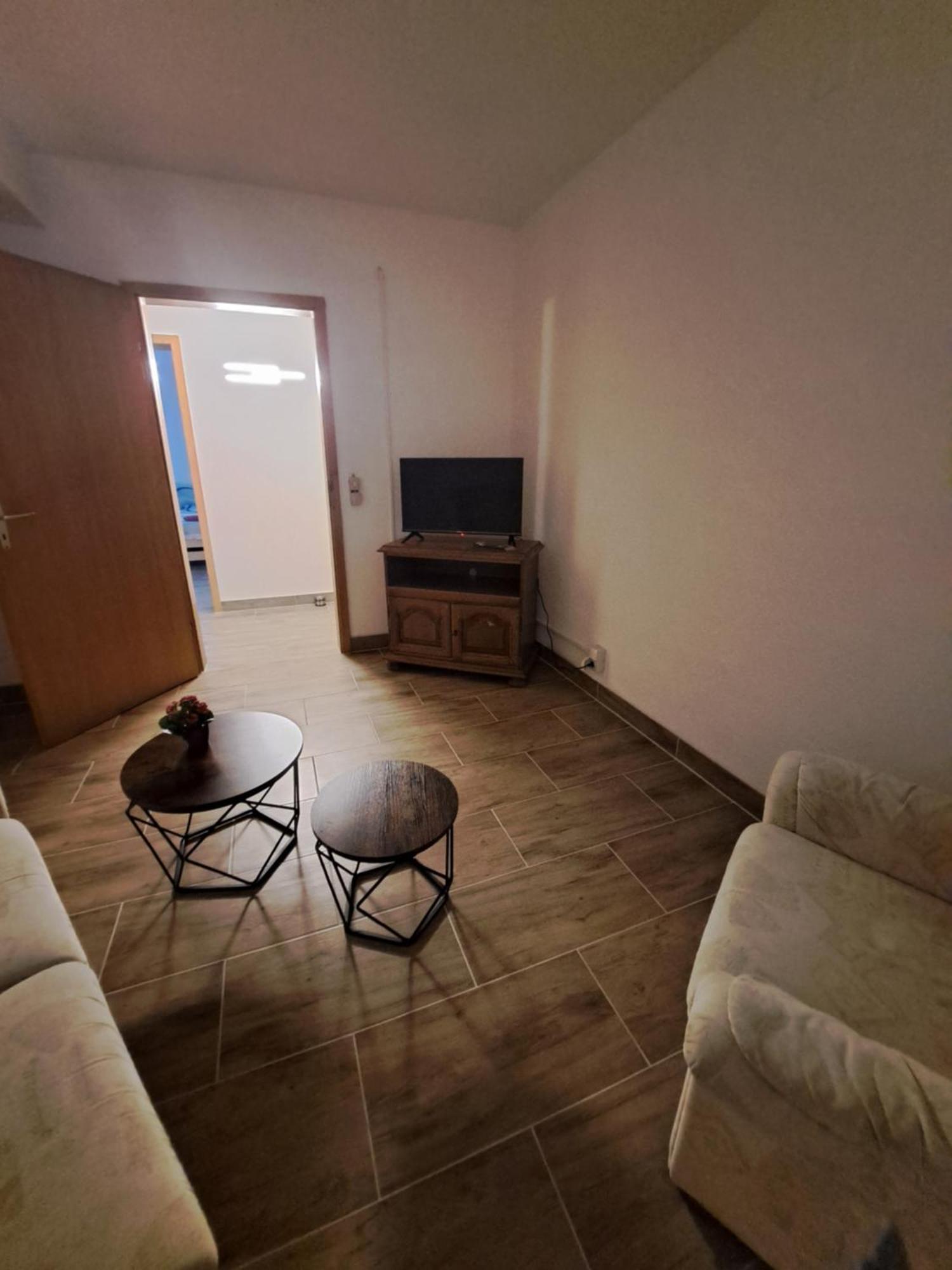 Wohnung Mit 2 - 3 Zimmern Ballenberg المظهر الخارجي الصورة